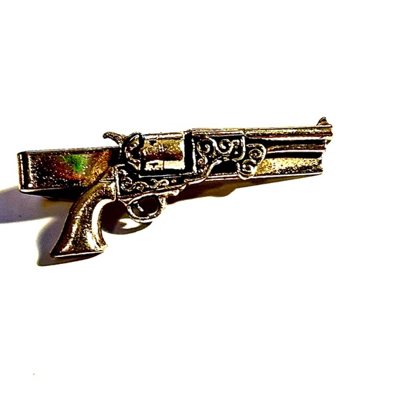 Revolver Tie Clip - Picture 2 of 5